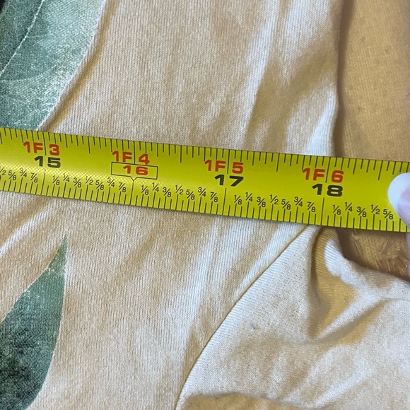 Warner Bros. Looney Tunes Cream Tee - Picture 5 of 5